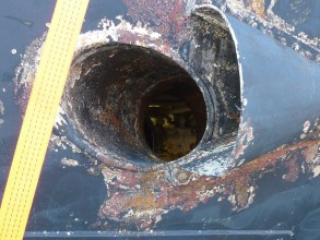 Damaged exhaust pipe